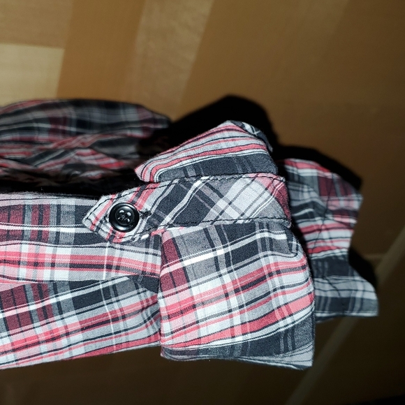 EUC H&M Plaid Button Up Shirt, New w/o Tags - Picture 3 of 7